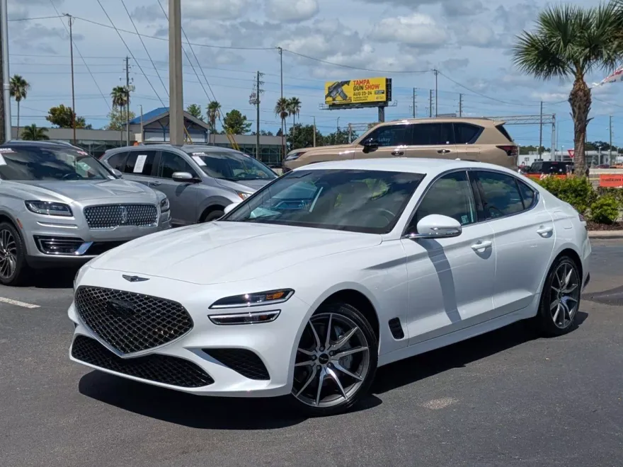 2025 Genesis G70 2.5T photo 1