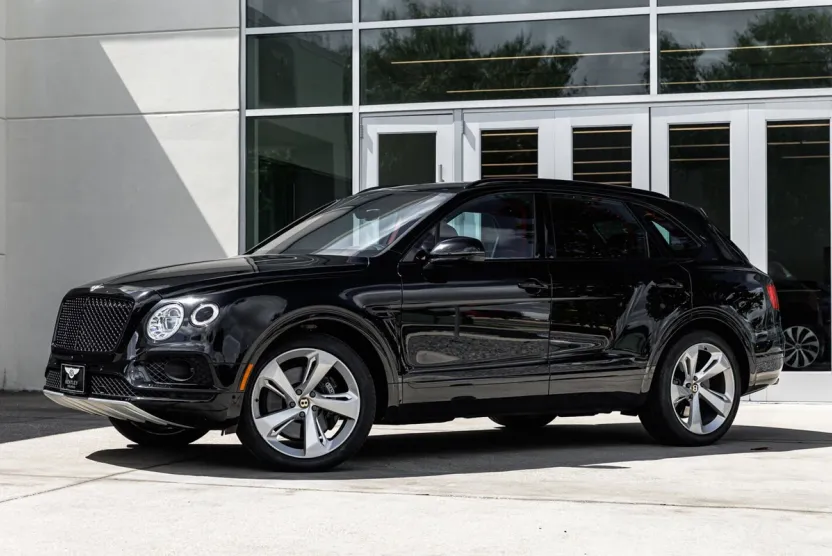 2020 Bentley Bentayga V8 photo 1
