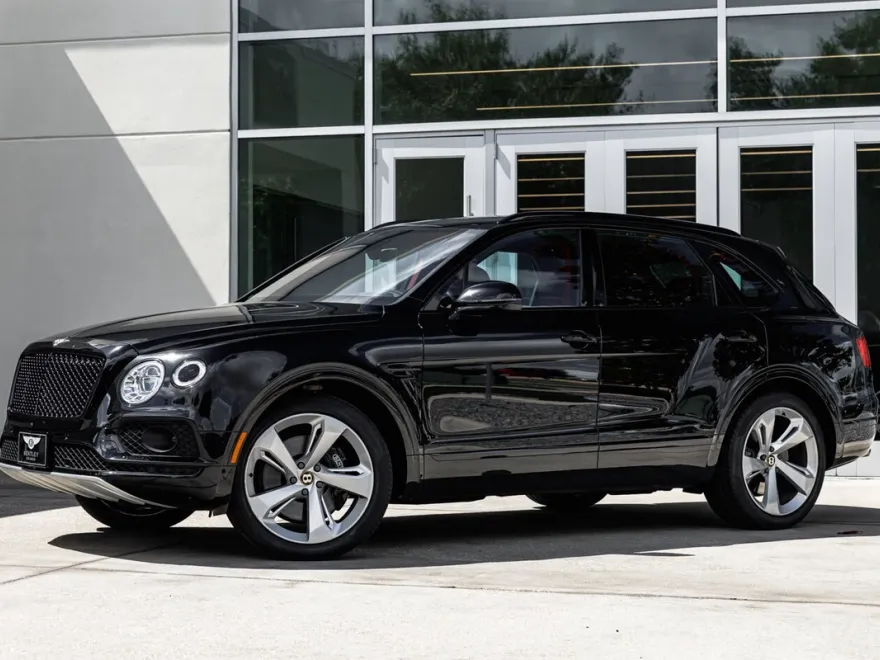 2020 Bentley Bentayga V8 photo 1