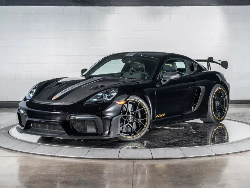 2025 Porsche Cayman GT4 RS photo 1