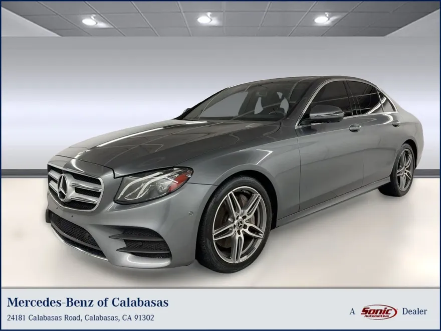 2019 Mercedes Benz E 300 Sedan photo 1