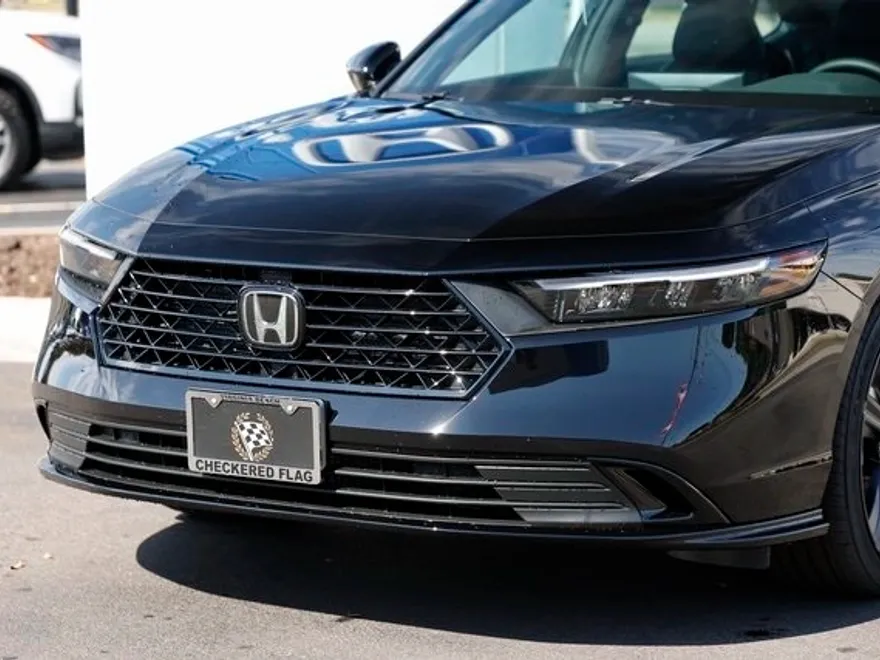 2025 Honda Accord Sport-L photo 1