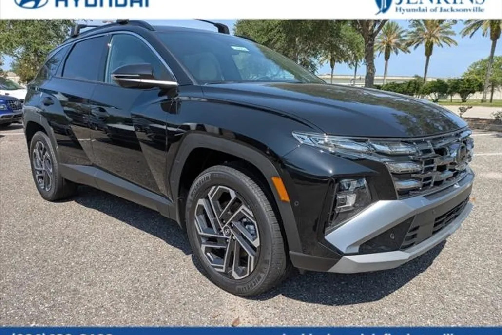 2025 Hyundai Tucson Hybrid Limited photo 1