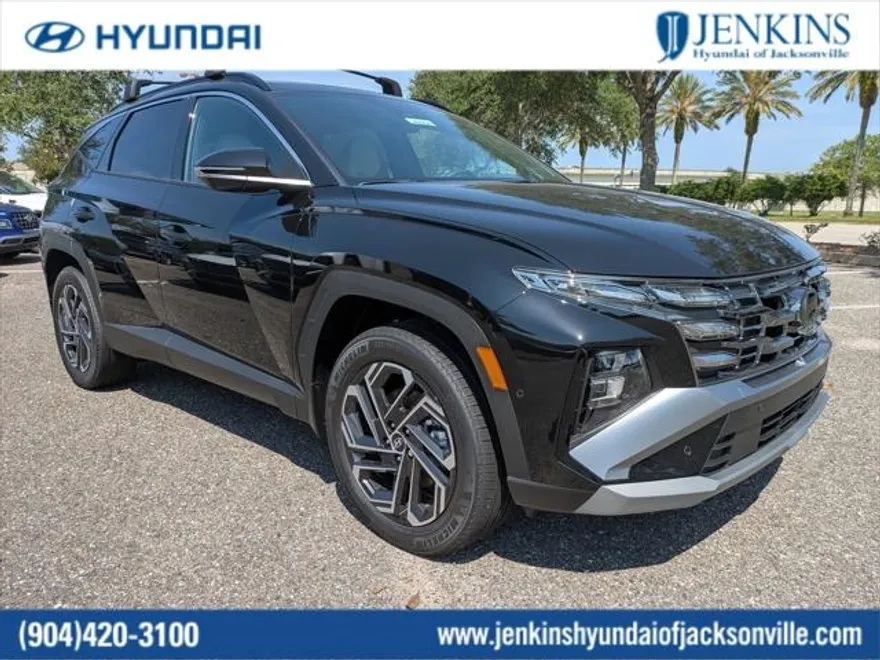 2025 Hyundai Tucson Hybrid Limited photo 1
