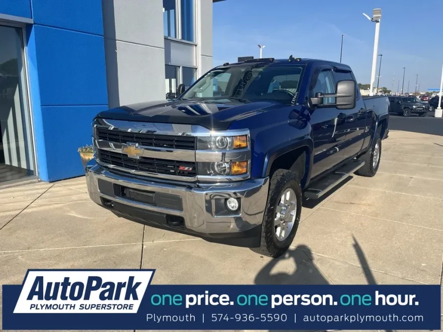 2015 Chevrolet Silverado 2500HD LT photo 1