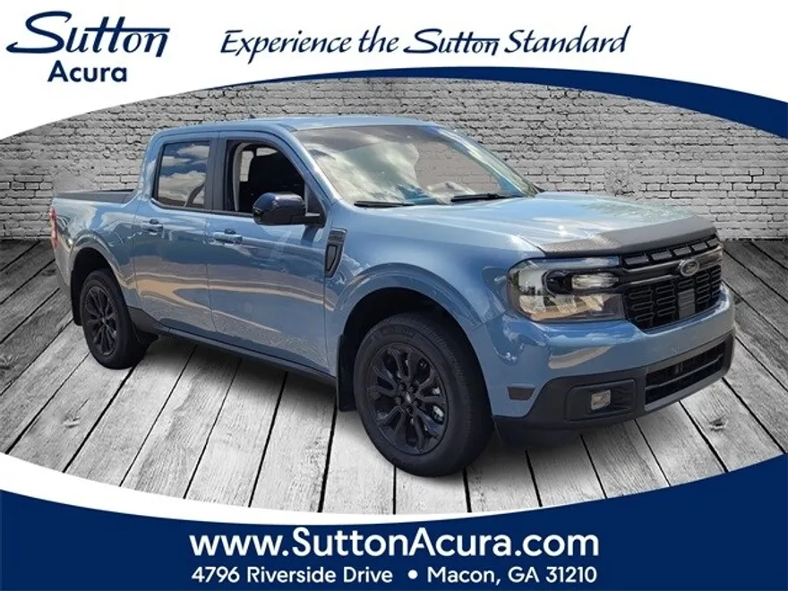 2024 Ford Maverick Lariat photo 1