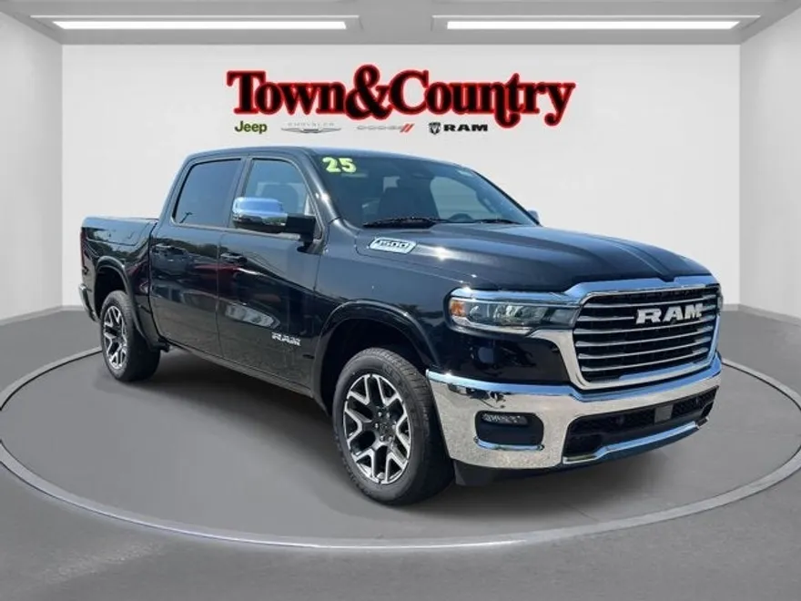 2025 Ram 1500 Laramie photo 1
