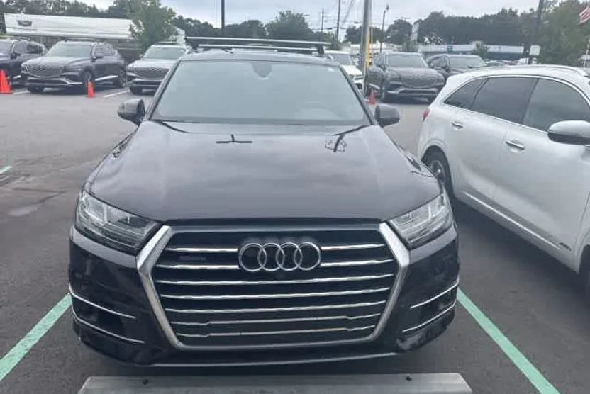 2018 Audi Q7 Premium Plus photo 1