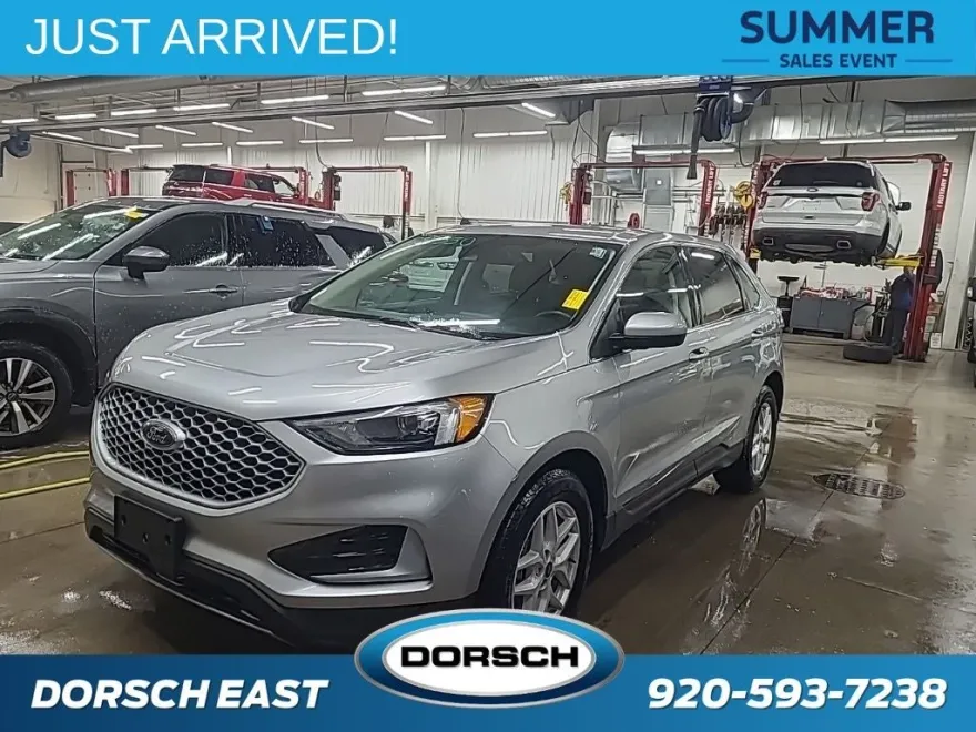 2023 Ford Edge SEL photo 1