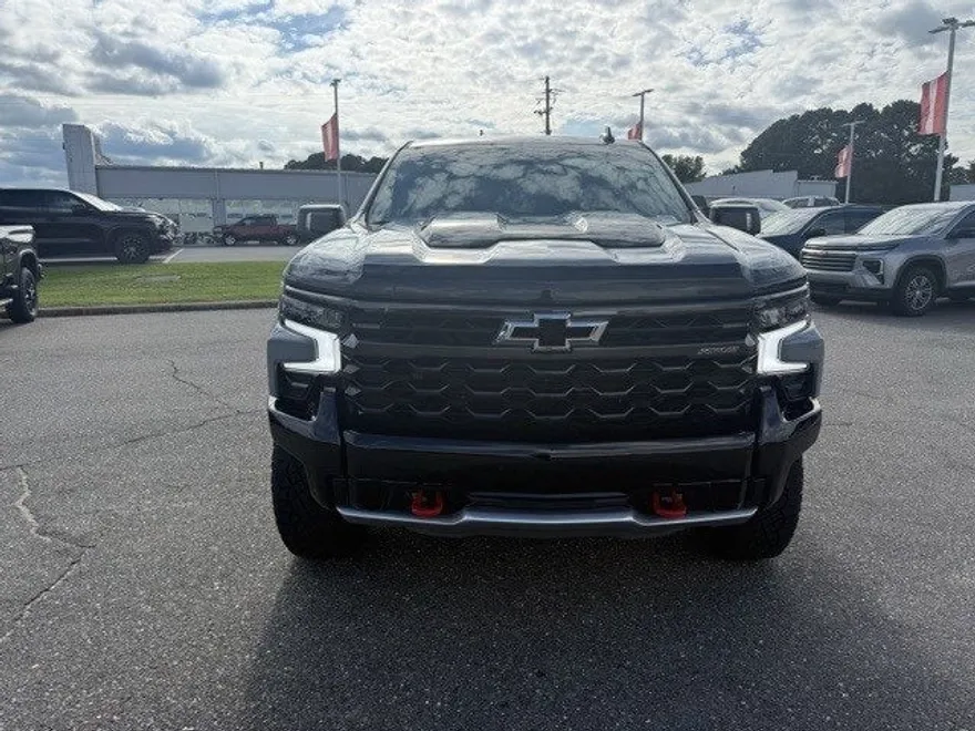 2024 Chevrolet Silverado 1500 ZR2 photo 1