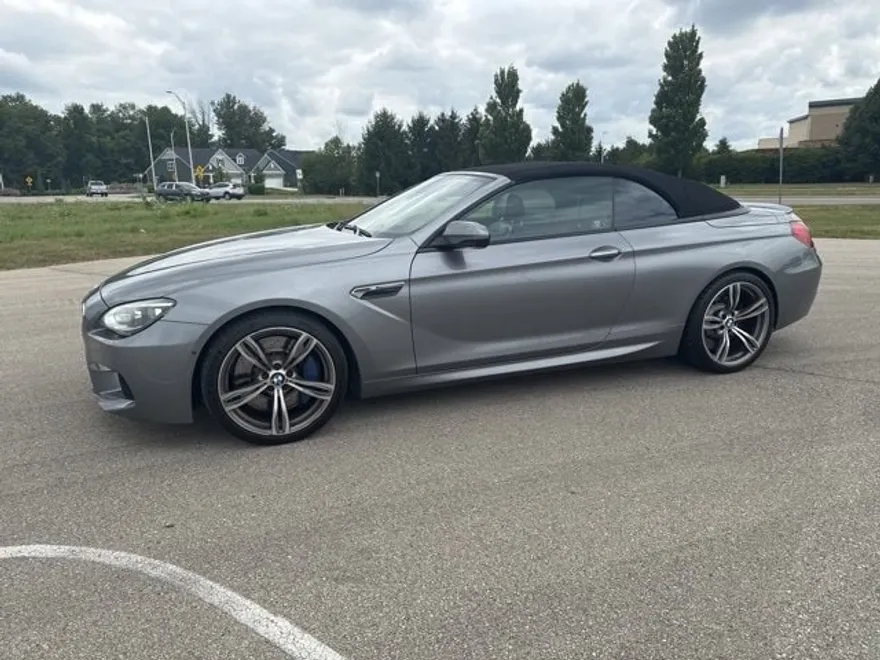 2012 Bmw M6 Convertible photo 1