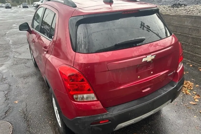 2015 Chevrolet Trax LT photo 1