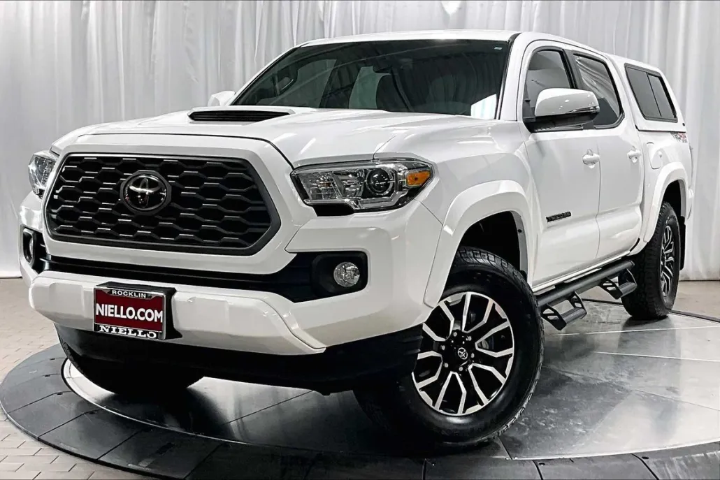 2020 Toyota Tacoma TRD Sport Double Cab V6 photo 1