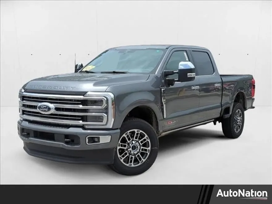 2025 Ford F-250 Platinum photo 1