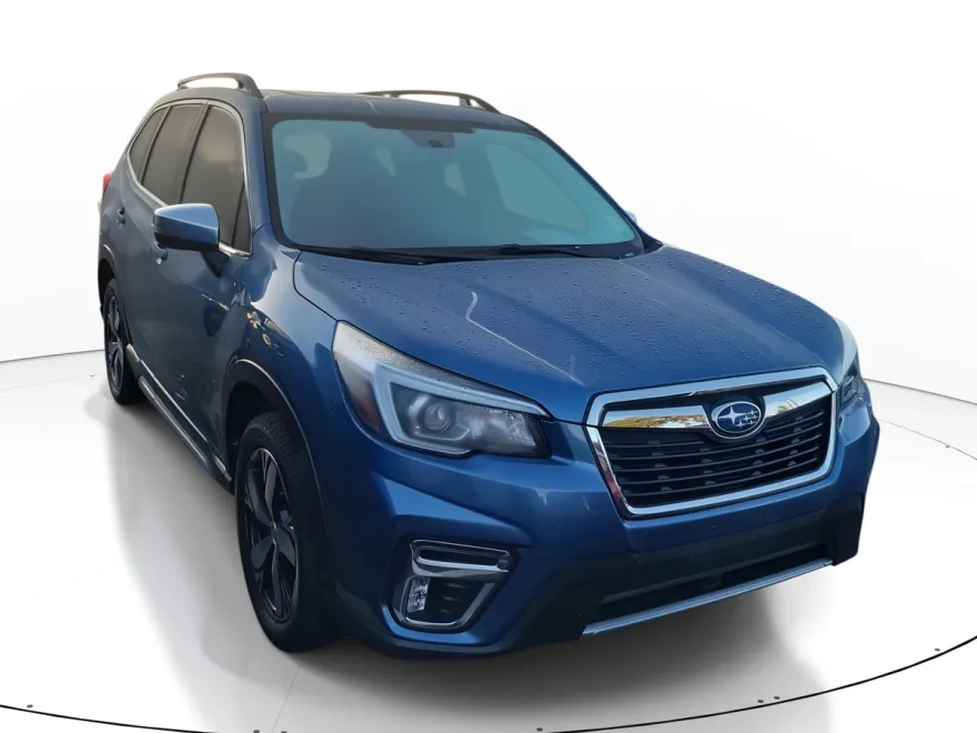 2020 Subaru Forester Touring photo 1