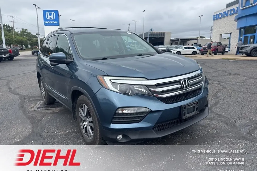 2017 Honda Pilot EX photo 1