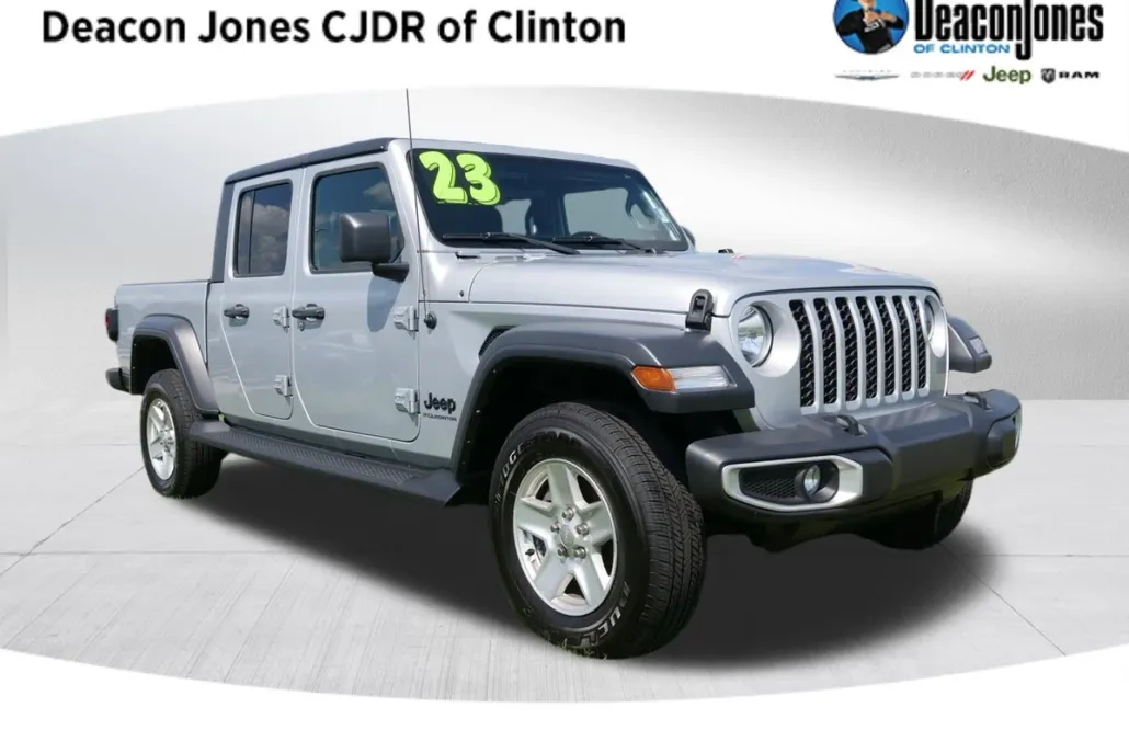 2023 Jeep Gladiator Sport S photo 1