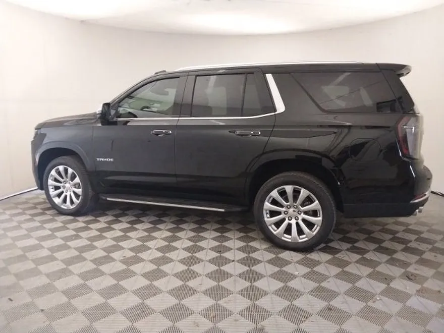 2025 Chevrolet Tahoe Premier photo 1