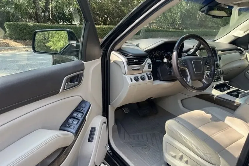 2018 Gmc Yukon XL Denali photo 1
