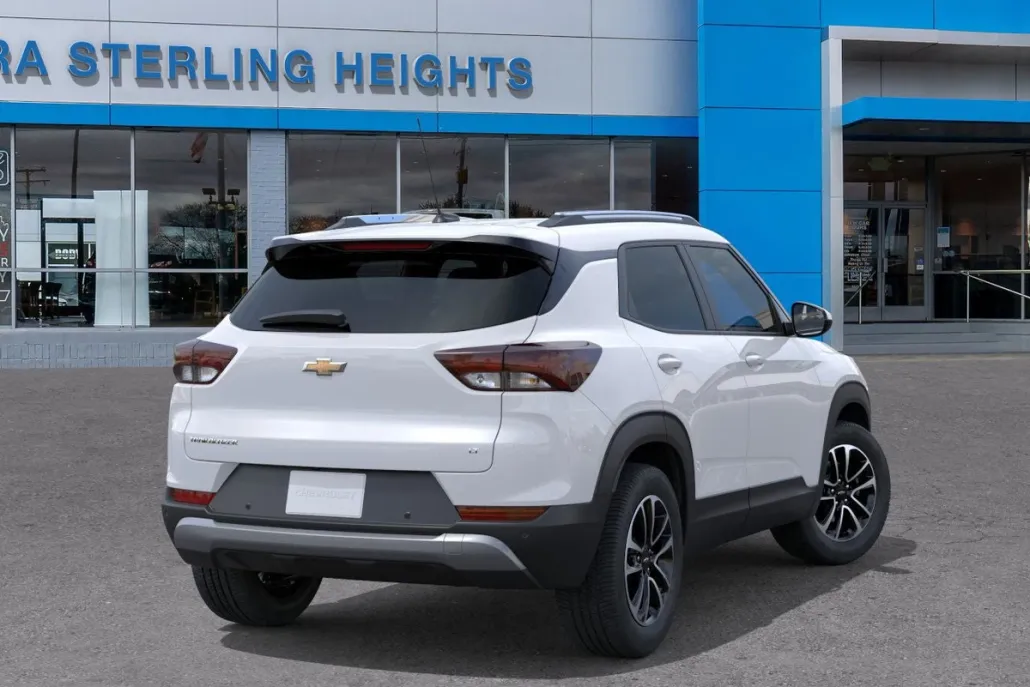 2026 Chevrolet Trailblazer LT photo 1