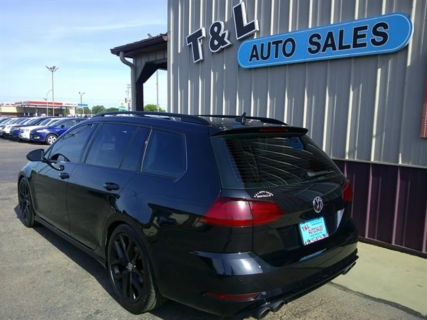 2019 Volkswagen Golf Alltrack TSI SEL 4Motion photo 2