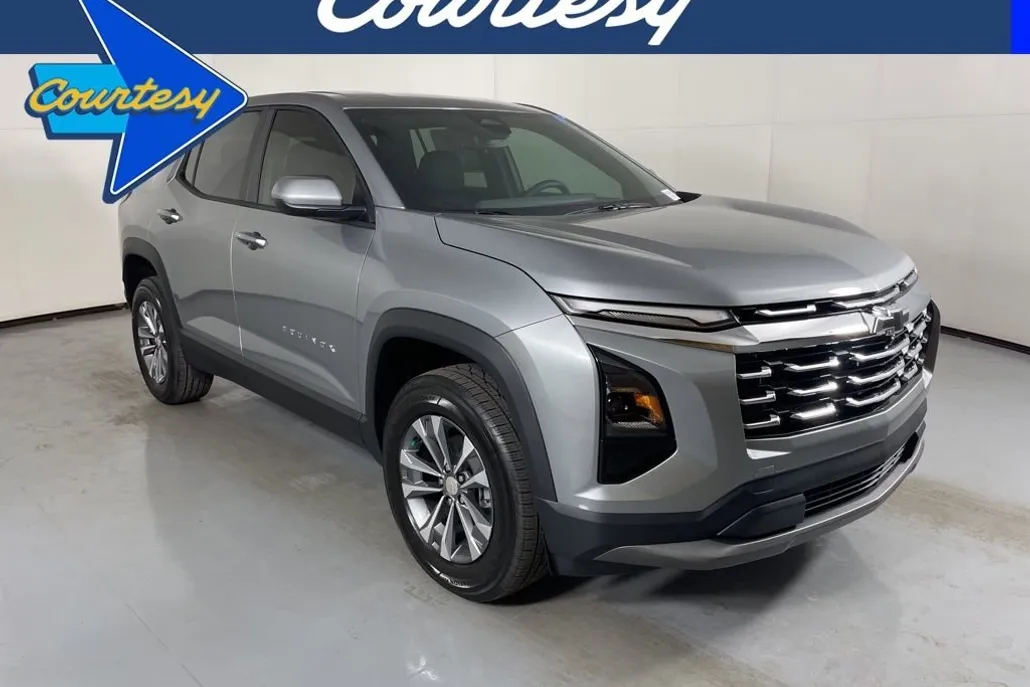 2026 Chevrolet Equinox LT photo 1
