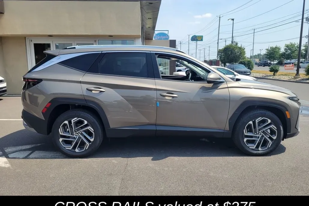 2025 Hyundai Tucson Hybrid Limited photo 1