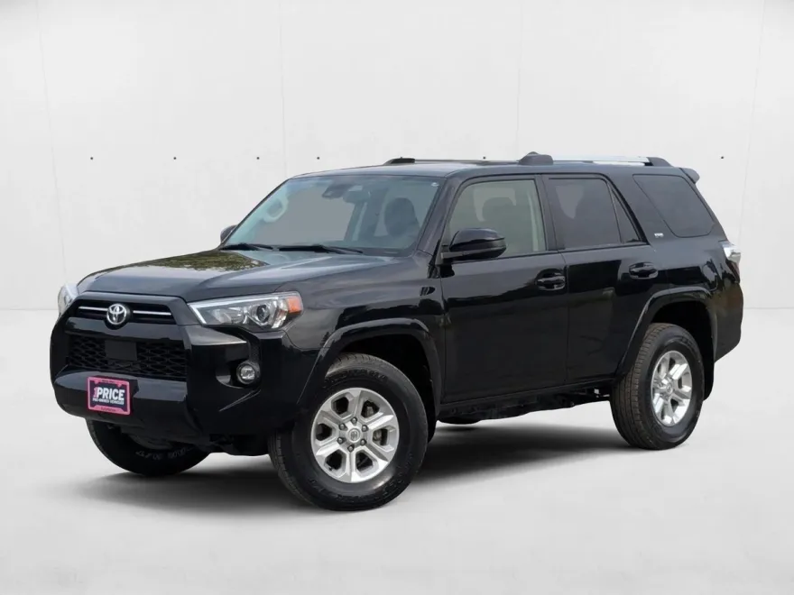 2024 Toyota 4Runner SR5 photo 1