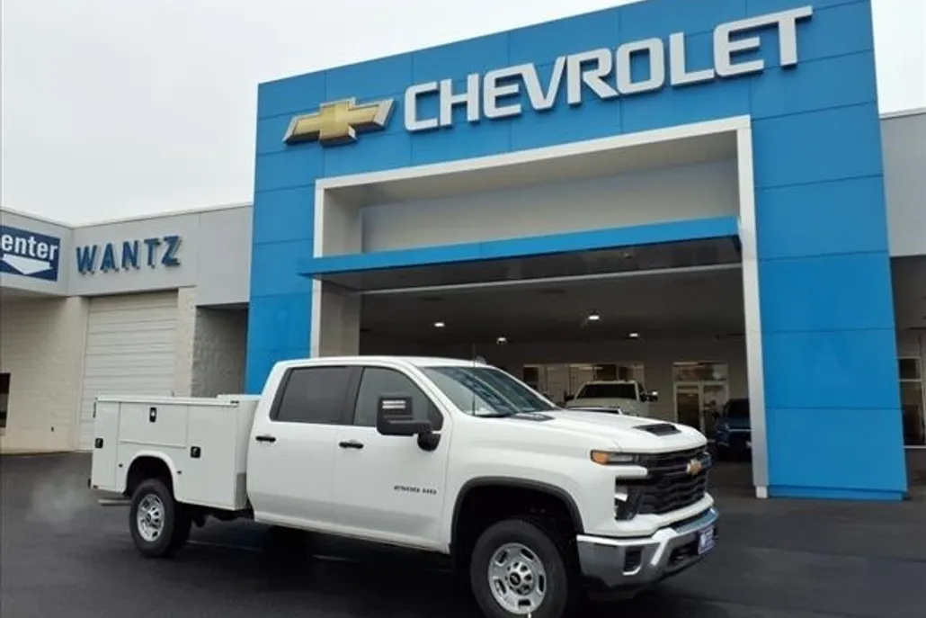 2024 Chevrolet Silverado 2500HD photo 1