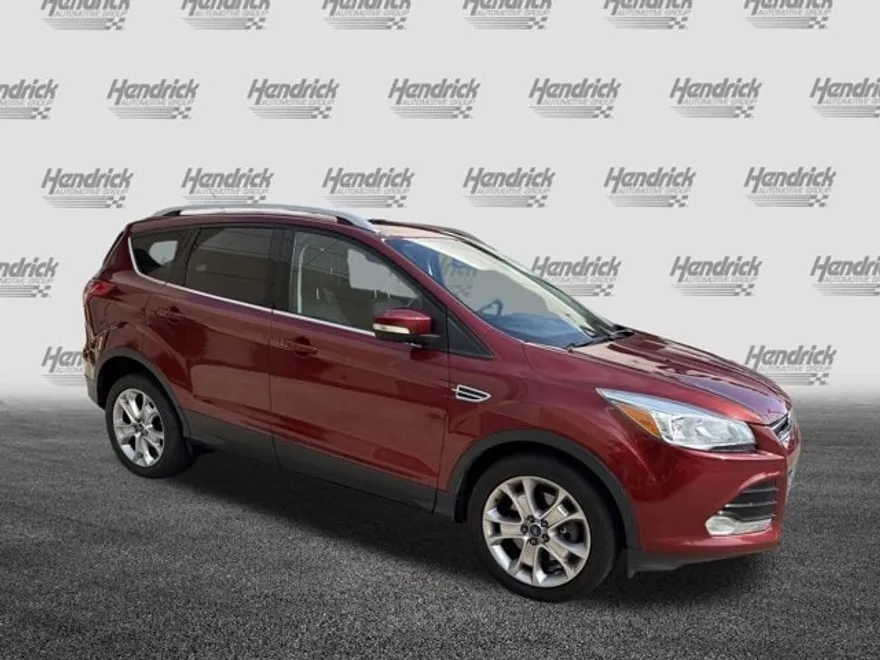 2015 Ford Escape Titanium photo 1