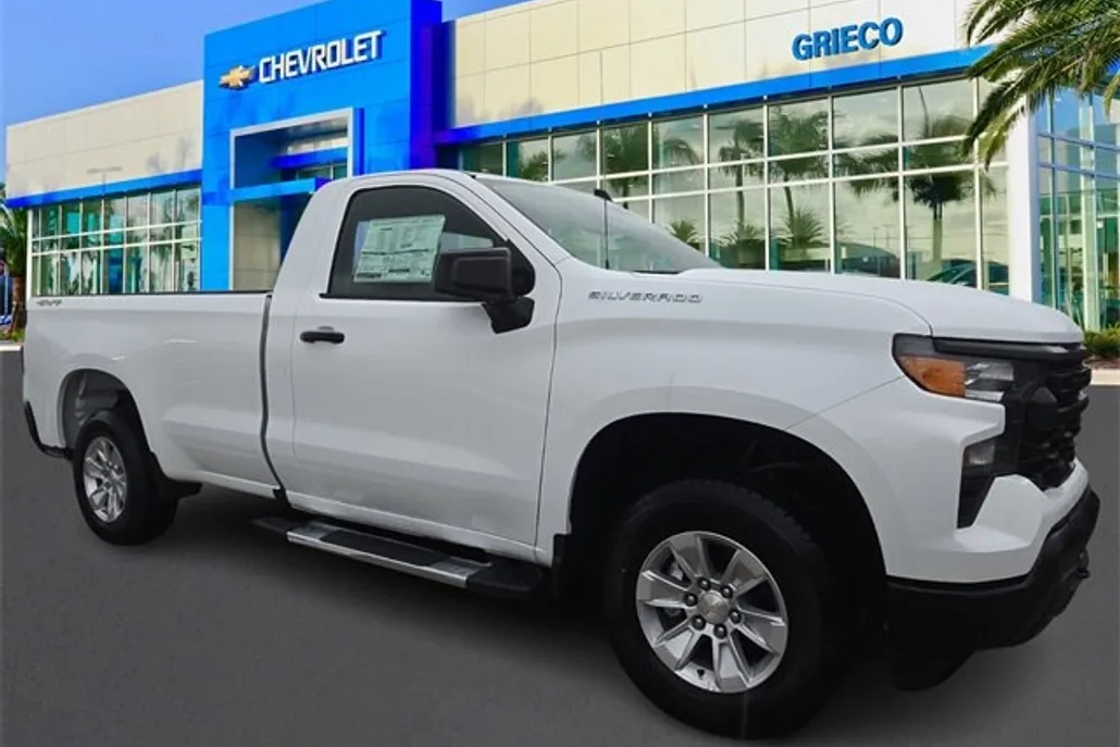 2025 Chevrolet Silverado 1500 photo 1