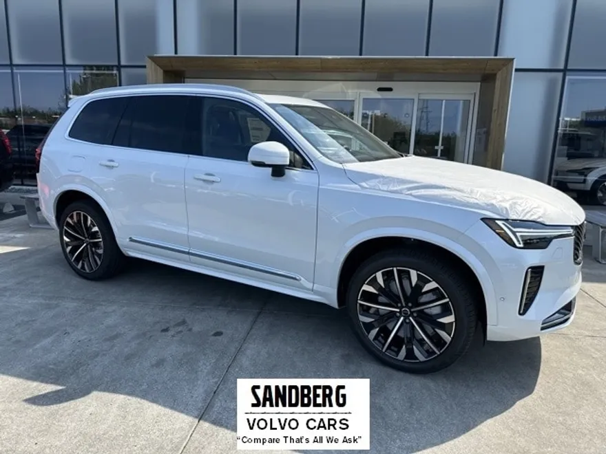 2026 Volvo XC90 Plus photo 1