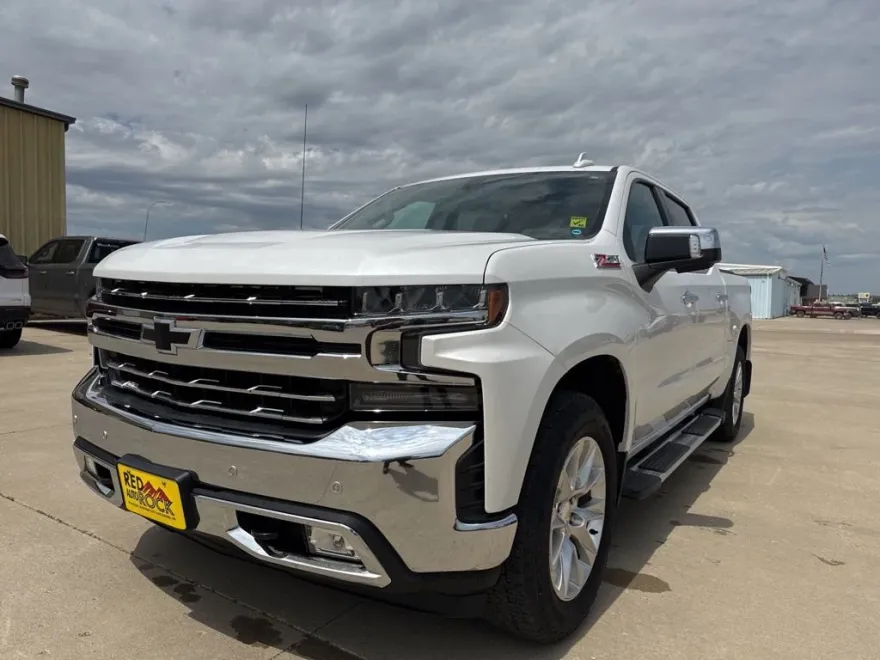 2021 Chevrolet Silverado 1500 LTZ photo 1
