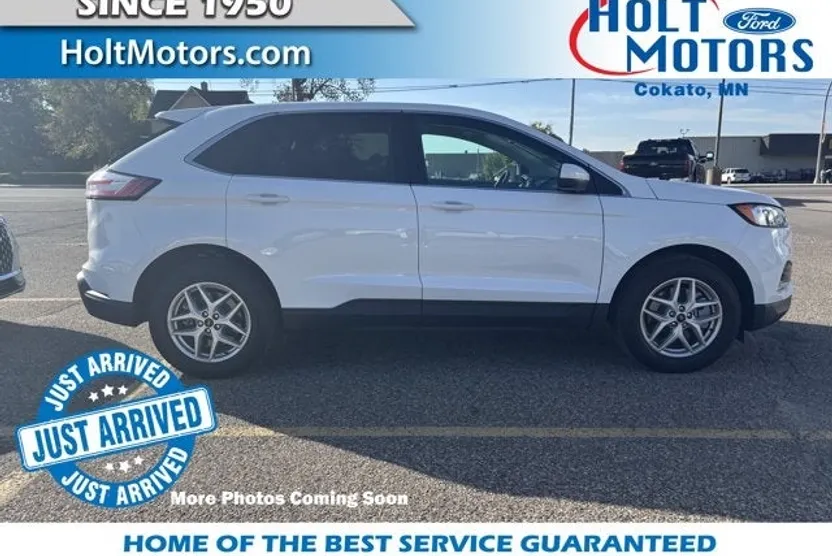2023 Ford Edge SEL photo 1