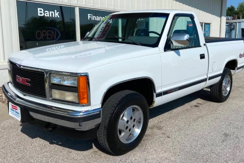 1992 Gmc Sierra 1500 SLE photo 1