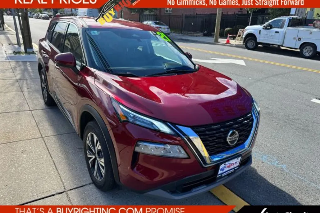 2021 Nissan Rogue SV photo 1