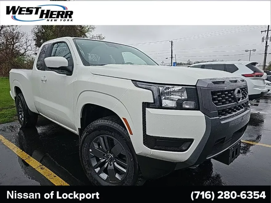 2025 Nissan Frontier SV photo 1