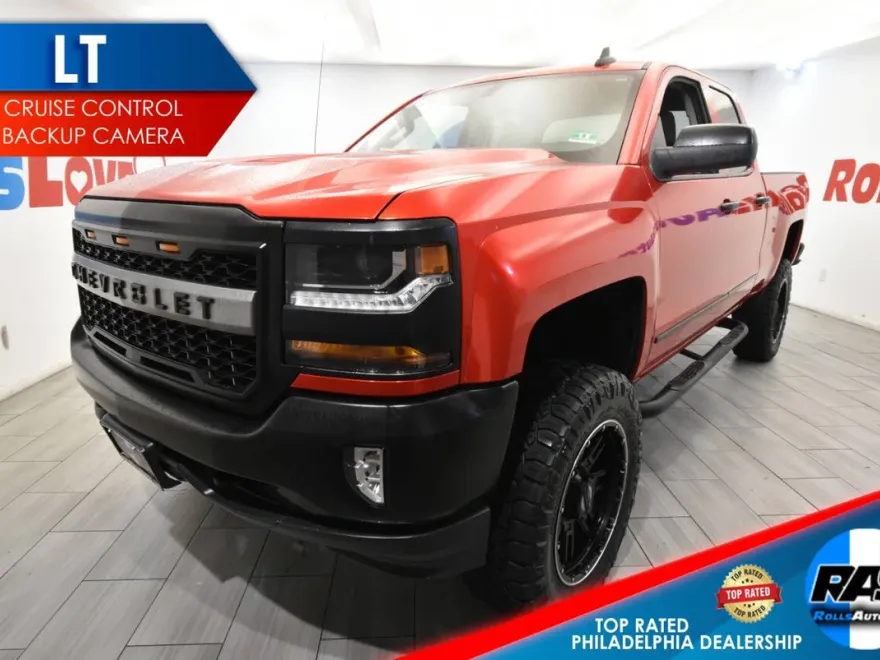 2016 Chevrolet Silverado LT photo 1
