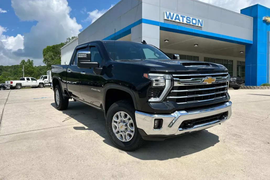 2025 Chevrolet Silverado 2500HD LTZ photo 1