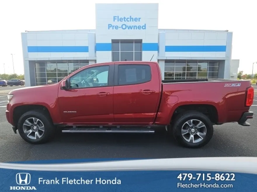 2017 Chevrolet Colorado Z71 photo 1