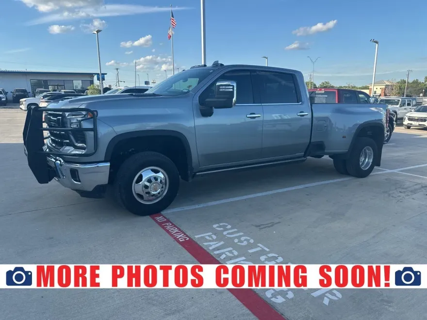 2024 Chevrolet Silverado 3500HD LTZ photo 1