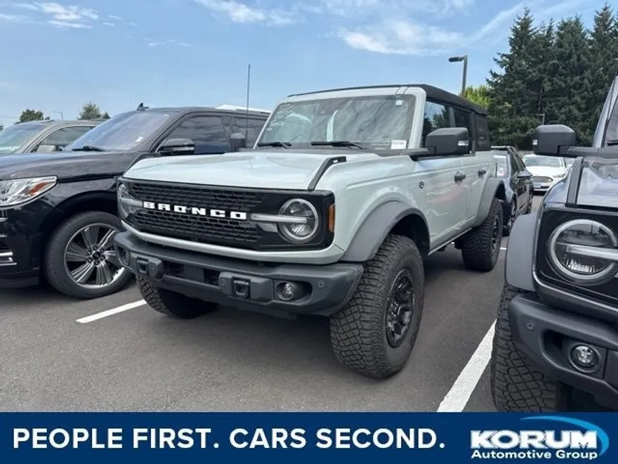 2023 Ford Bronco Wildtrak photo 1
