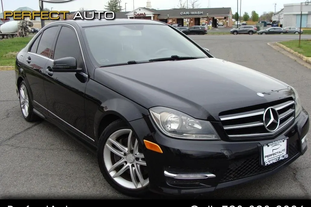 2014 Mercedes Benz C 300 4MATIC Sport Sedan photo 1