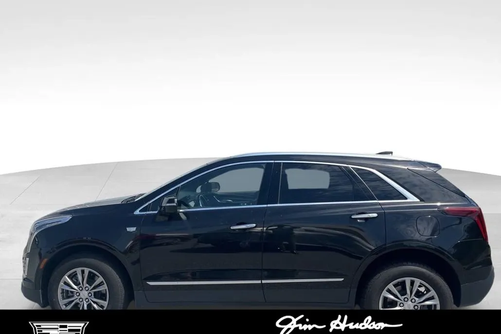 2022 Cadillac XT5 Premium Luxury photo 1