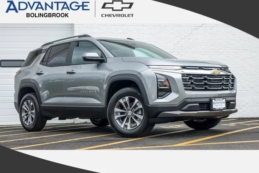 2026 Chevrolet Equinox LT photo 1
