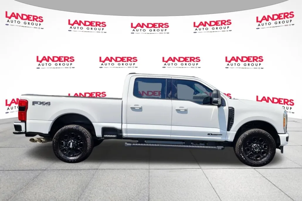 2023 Ford F-250 XLT photo 1