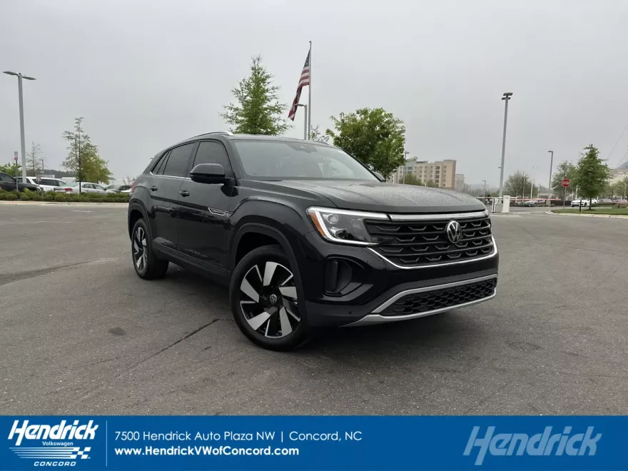 2025 Volkswagen Atlas Cross Sport SE Technology photo 1
