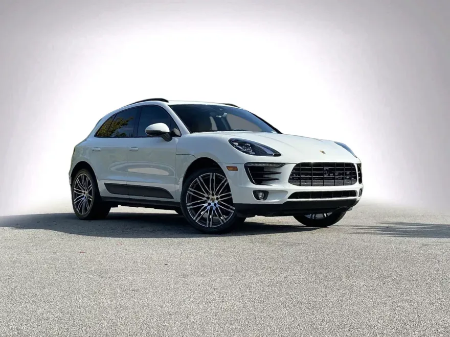 2018 Porsche Macan photo 1