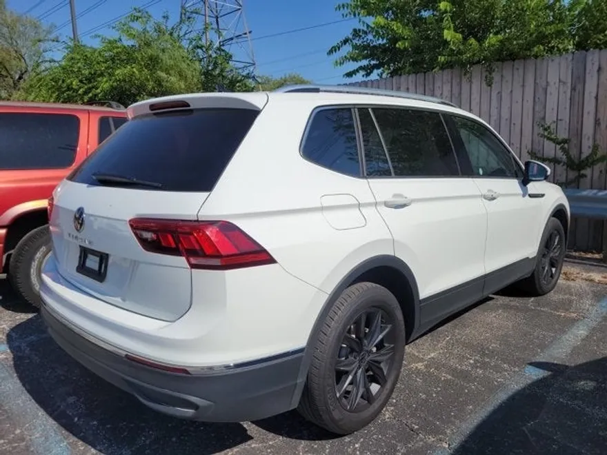 2024 Volkswagen Tiguan SE Wolfsburg Edition photo 1