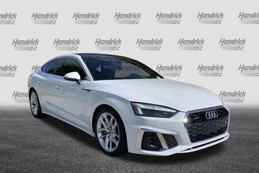 2023 Audi A5 45 S line Premium photo 1